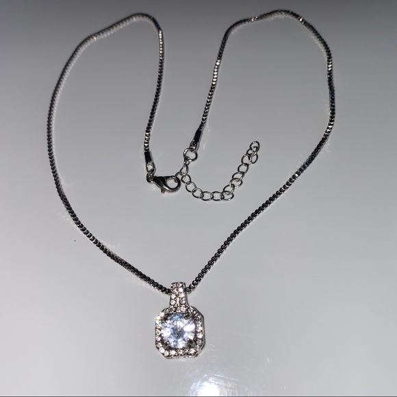 Silver & White Topaz CZ Necklace - Picture 2 of 4